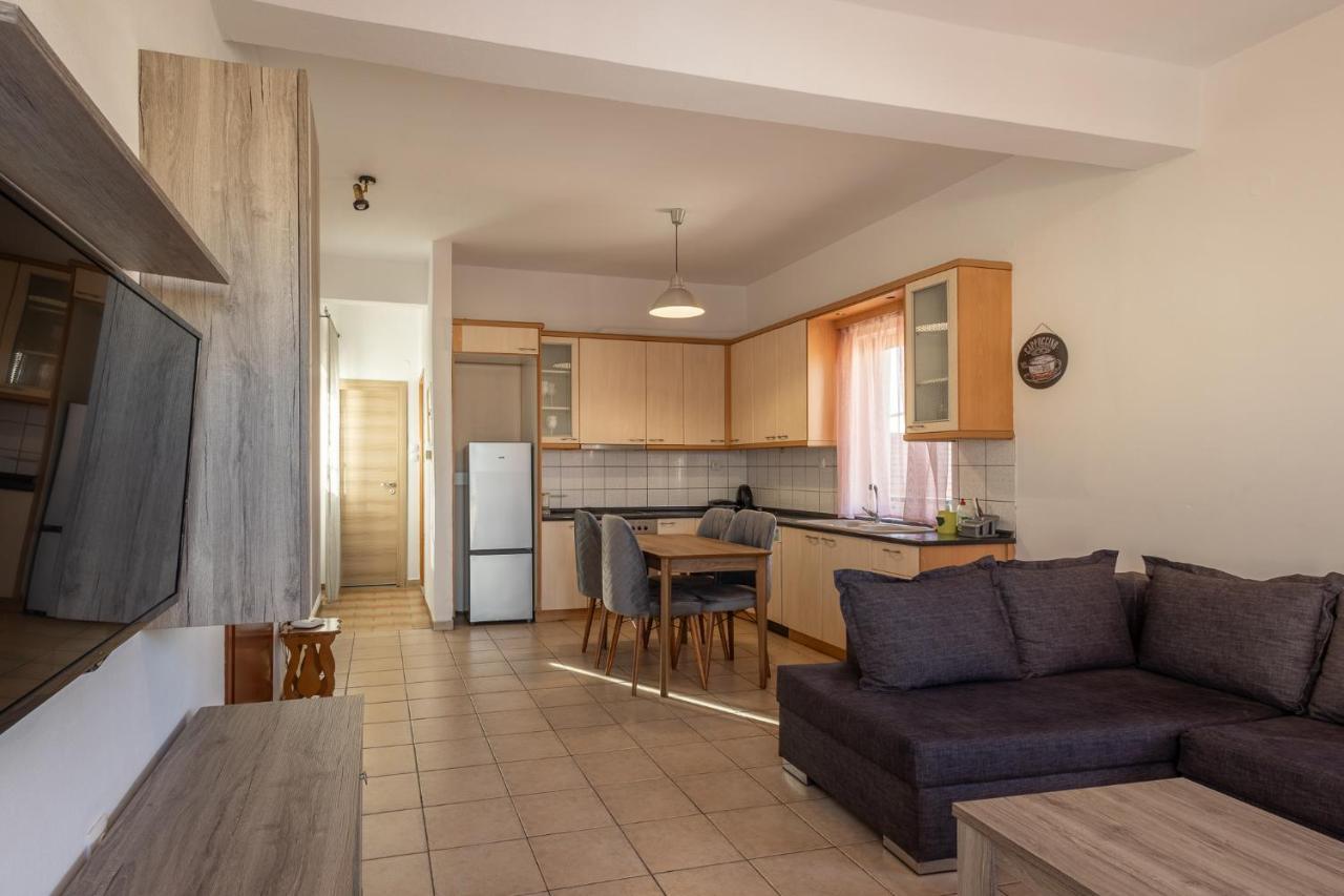 Deluxe Apartment La Larissa Eksteriør billede
