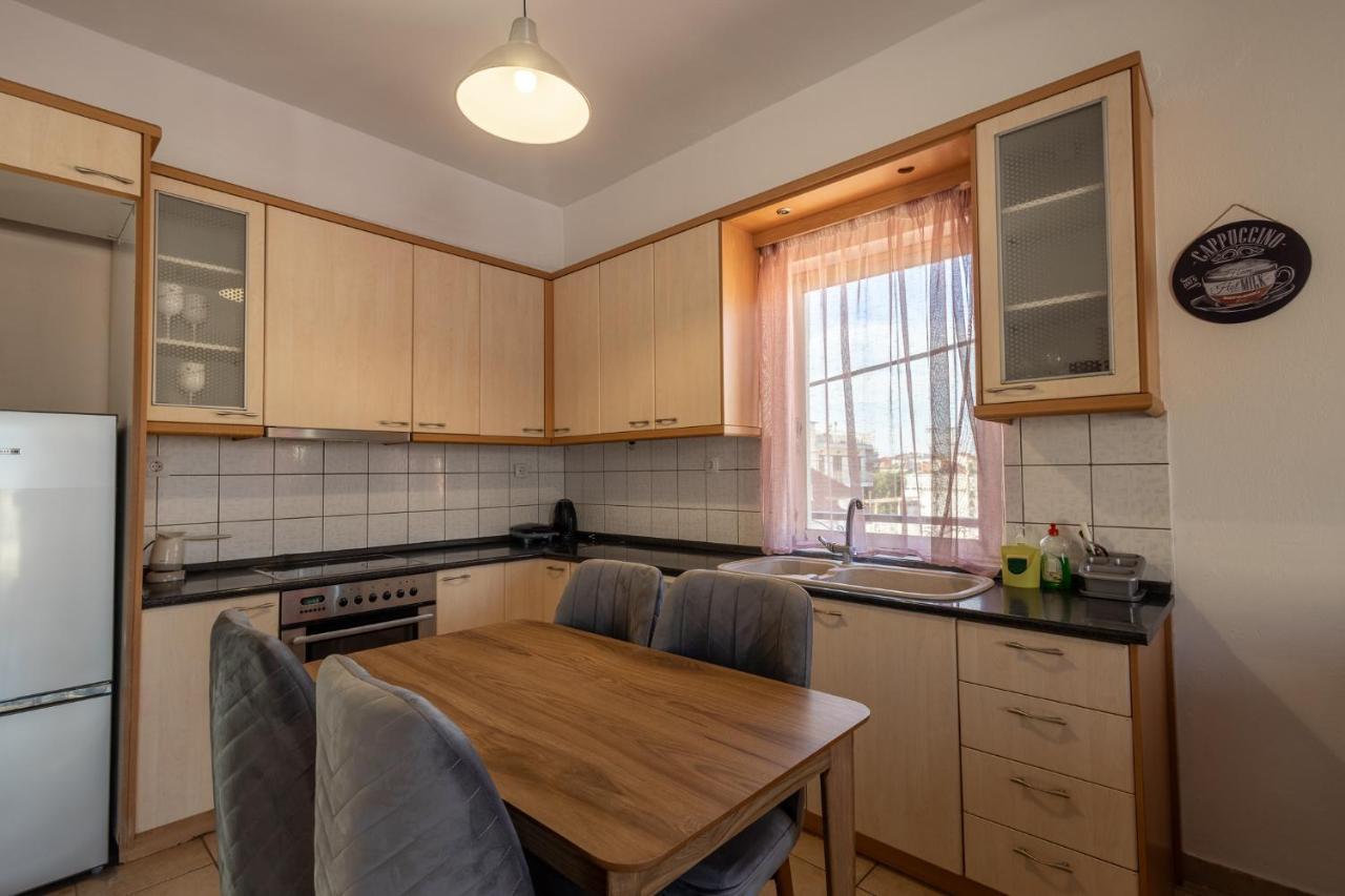 Deluxe Apartment La Larissa Eksteriør billede
